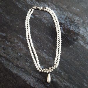 Vintage faux pearl necklace